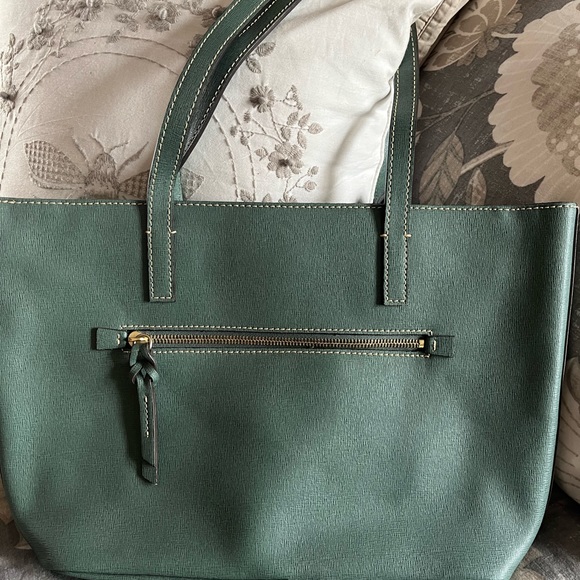 Dooney & Bourke green Saffiano satchel - LIKE NEW CONDITION! - Picture 3 of 6